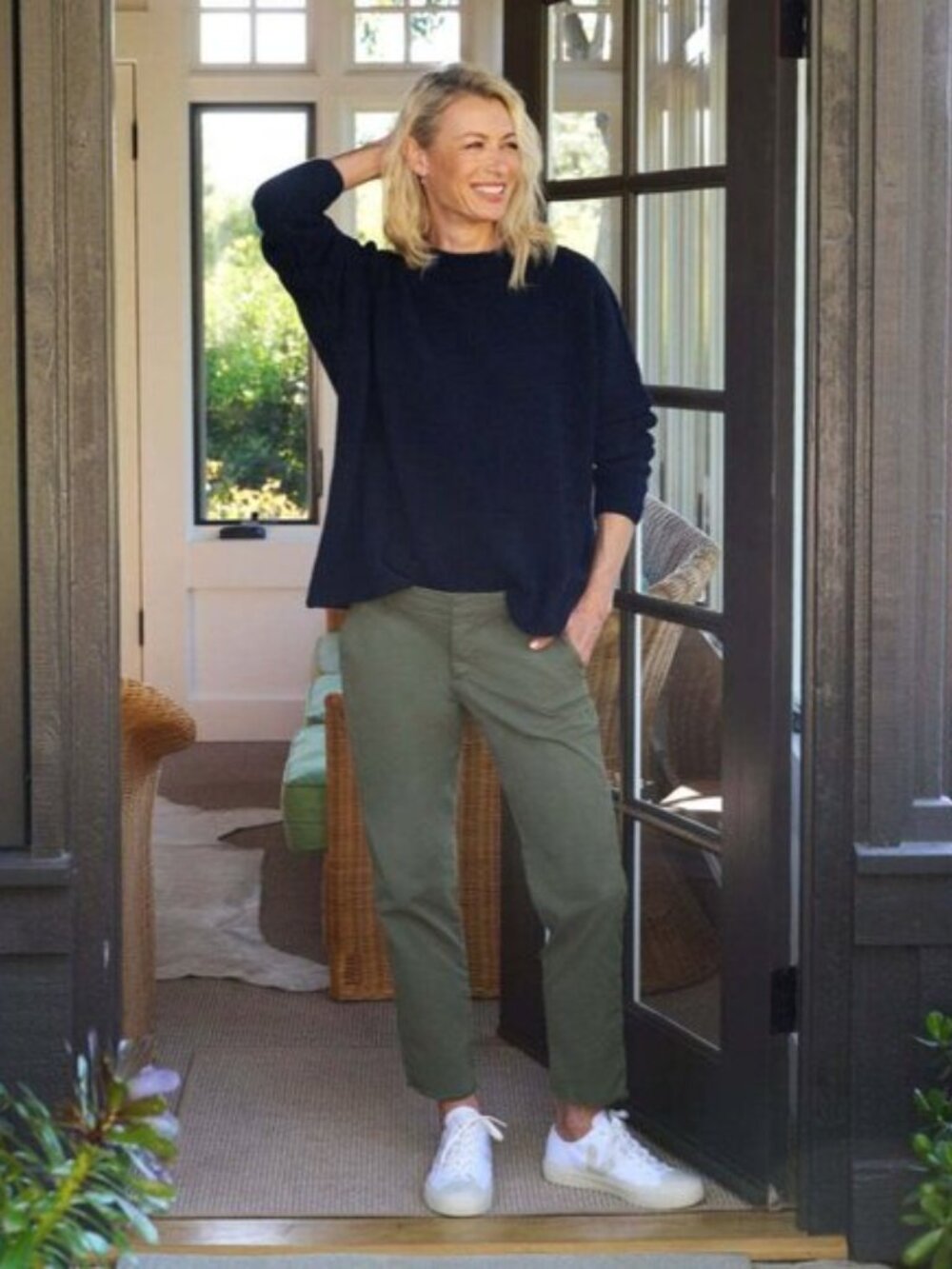 Frank & Eileen Wicklow Italian Chino Pants in Vintage Army Green